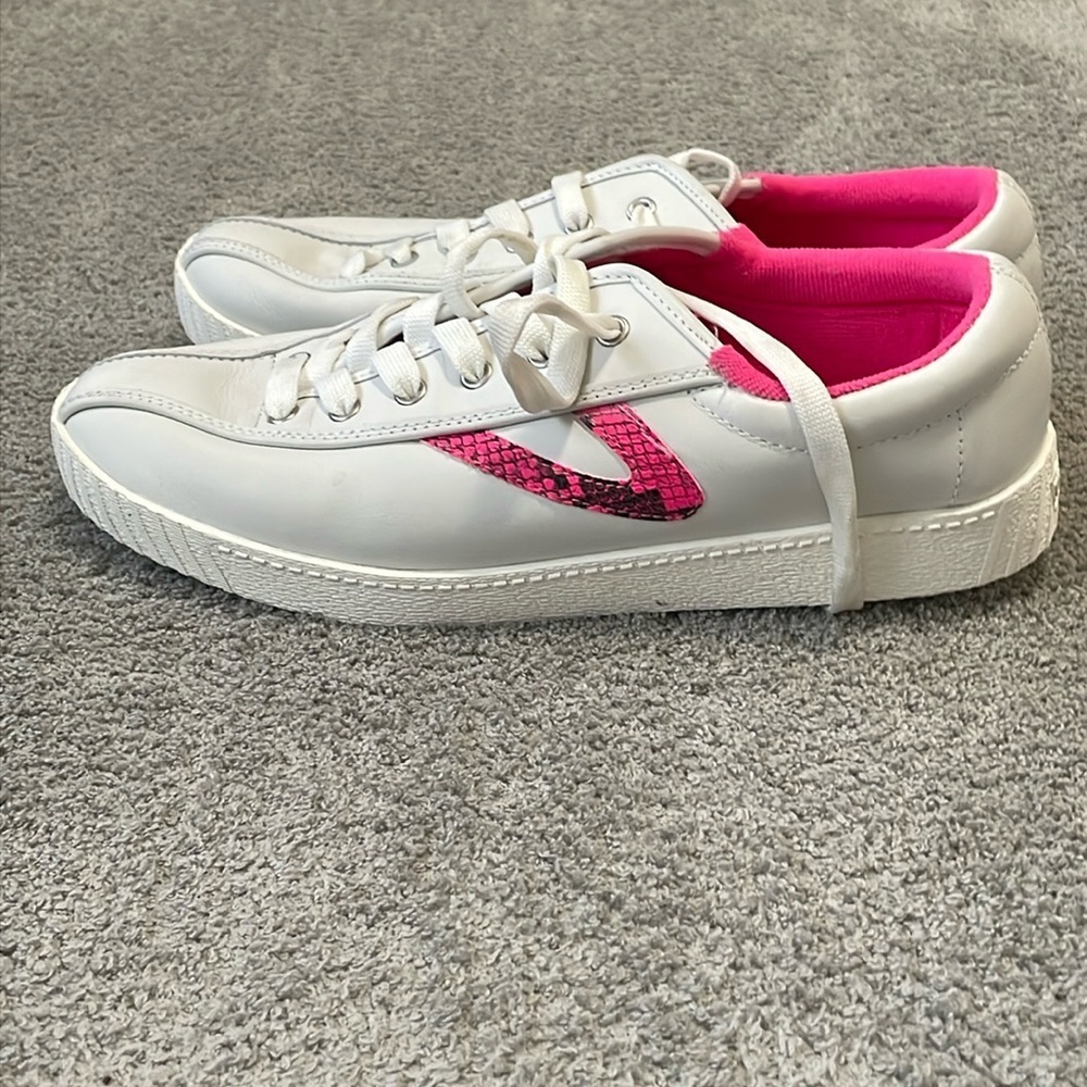 EC Tretorn Nylite 39 Plus Sneaker WTNYLITE39PLUS Ladies Sz. 8.5